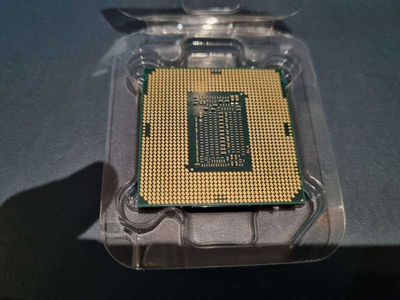 Intel Core i7-9700K