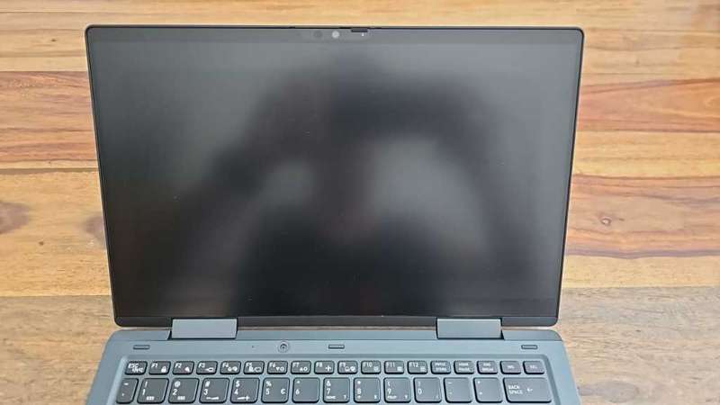 Dynabook Portégé X30W-J-13T 13.3-inch FHD 2-in-1 Laptop - Intel Core i7-1165G7 1TB SSD 16GB RAM LTE