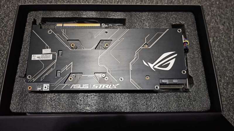 Asus Radeon RX 5700 XT ROG Strix Gaming OC