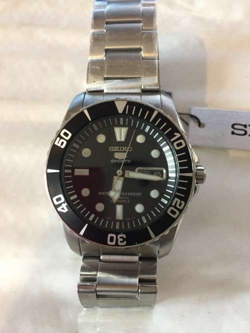 Seiko 5 Sports Men`s Automatic Snzf17k1
