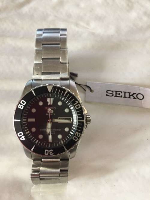Seiko 5 Sports Men`s Automatic Snzf17k1