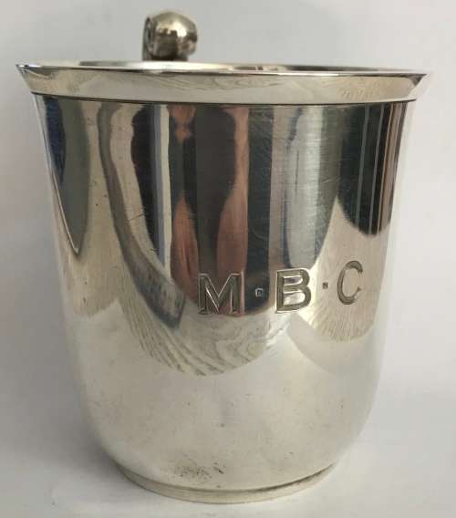 London 1922 sterling hallmarked silver mapping & Webb 117.7g mug