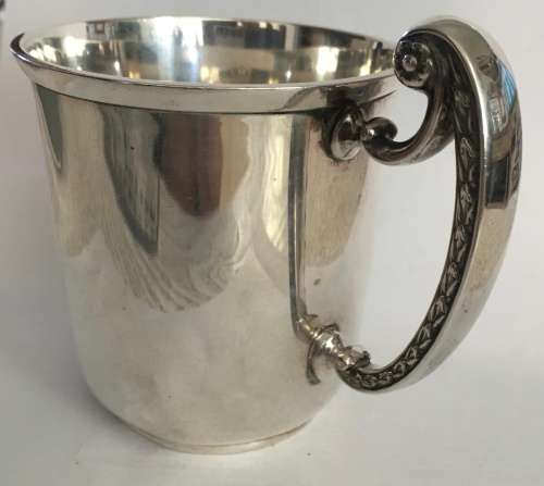 London 1922 sterling hallmarked silver mapping & Webb 117.7g mug