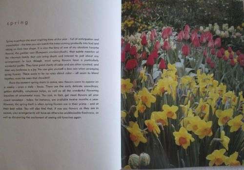 Flower Arranging - A Seasonal Guide - Tadhg Ryan