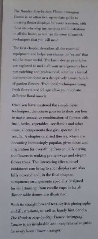 The Hamlyn Step-by-Step Flower Arranging Course