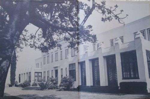 Waagmoed Beloon - 50 menings oor PW-plan - Piet Meiring