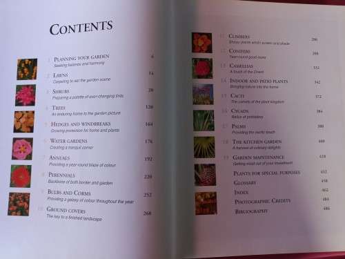 Complete Gardening in South Africa - W. G. Sheat and Gerald Schofield - Hardcover - 488 pages