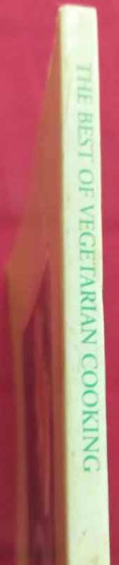 The Best of Vegetarian Cooking - Lynn Bedford Hall - Softcover - 96 Pages