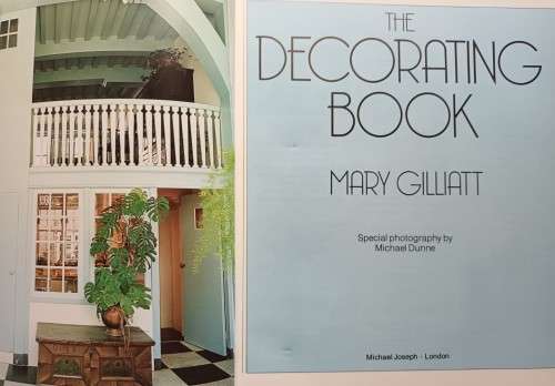 The Decorating Book (Contains Graph Paper) - Mary Gilliatt - Hardcover - 368 pages