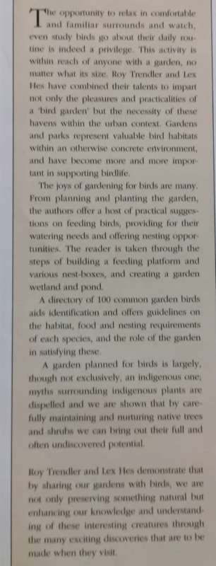 Attracting Birds to Your Garden in SA - Roy Trendler & Lex Hes - Hardcover - 208 pages
