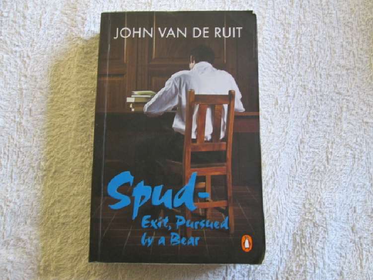 Spud - Exit, Pusued by a Bear - John van de Ruit
