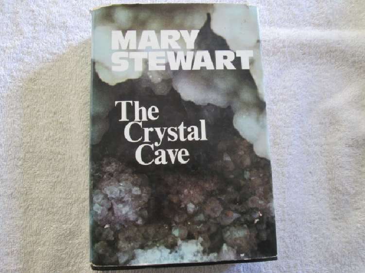 The Crystal Cave - Mary Stewart