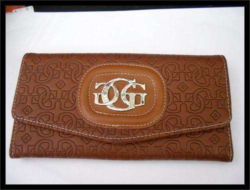 FREE SHIPPING         GUESS WALLET SIZE.18X9 CM