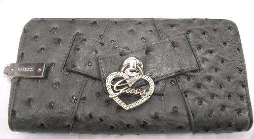100%FREEEEEEEEEEEEE SHIPPING .GUESS WALLET 9X19CM