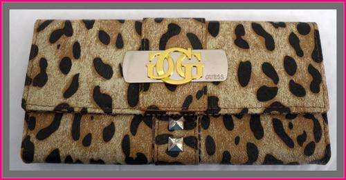 100%FREEEEEEEEEEEEE SHIPPING  - GUESS WALLET - 19cm X 9cM
