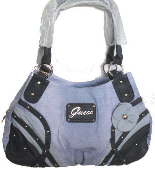 XMAS SALE - FREE SHIPPING - GUESS HANDBAG - 41cm X 26cm
