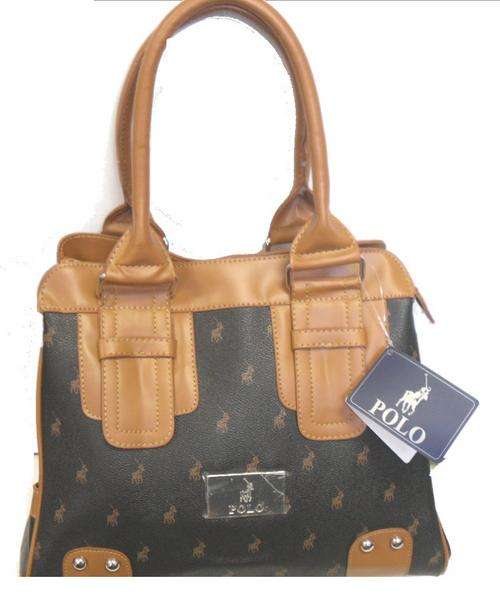 FREE XMAS BRANDED GIFT WITH THIS HANDBAG - POLO HANDBAG - 33cm X 30cm