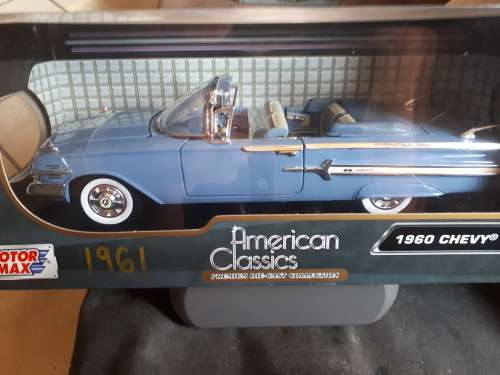 1960 Chevrolet 1:18 Scale