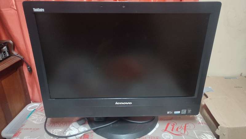 WEEKEND SPECIAL! Lenovo 24 Inch i7, 8GB RAM M93Z ALL IN 1 PC