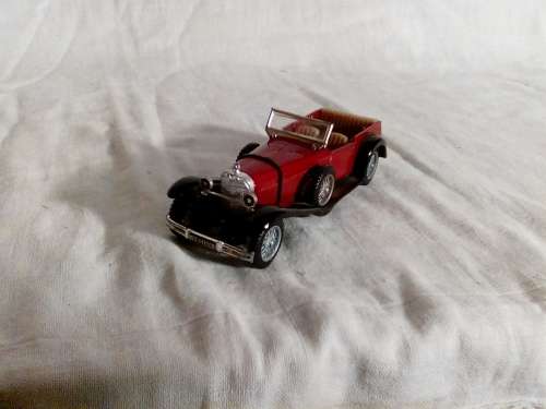 THIS IS A SUNNING MERCEDES SS1928 SOLIDO - MADE IN FRANCE MODEL - REAL BEAUTIFUL PIECE!!