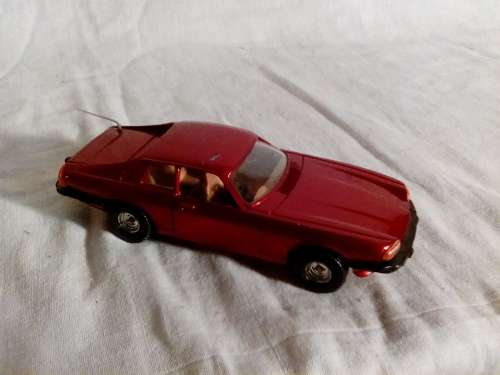 FOR THE COLLECTOR I HAVE A STUNNING CORGI JAGUAR XJS - BEAUTIFUL MODEL WITH OPENING DOORS!!