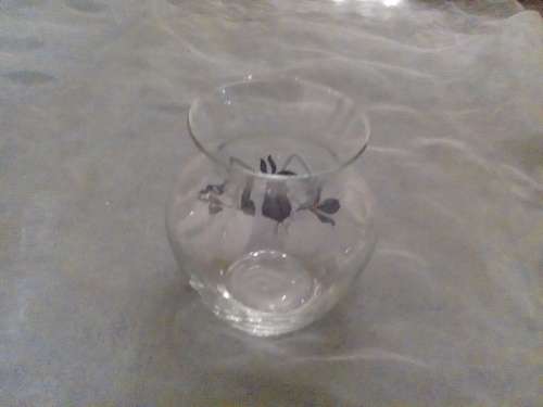 THIS IS SUCH A BEAUTIFUL LITTLE GLASS VASE WITH PAINTED FLOWERS - STUNNING PIECE!!!!