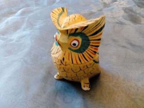 I HAVE SUCH A BEAUTIFUL YELLOW WOODEN OWL - STUNNING PIECE!!!!