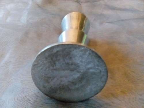 THIS IS SUCH A BEAUTIFUL LITTLE STEEL CANDLE HOLDER - STUNNING PIECE!!!!