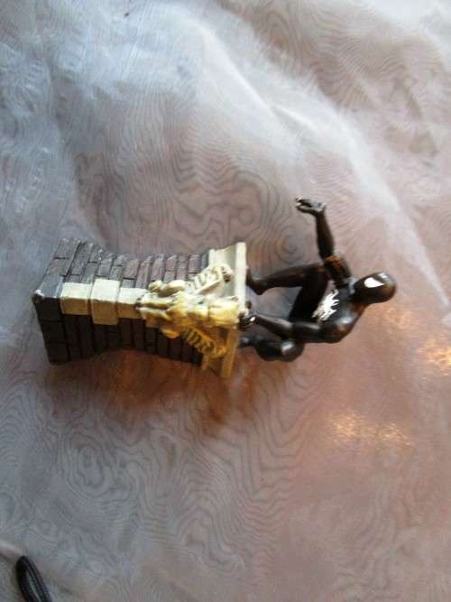 A MUST HAVE ''MARVEL'' CLASSIC COLLECTION SPIDER MAN - BOXED AND STUNNING!!!!