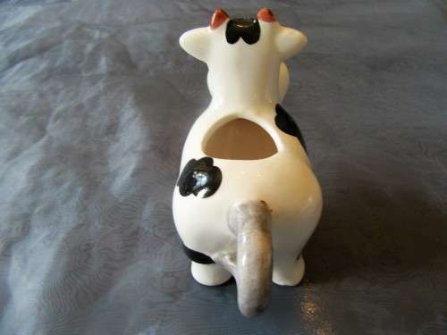 THIS IS A MUST HAVE CUTEST LITTLE COW SHAPED MILK JUG - EXQUISITE PIECE!!!!