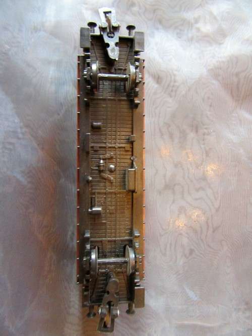 THIS IS A STUNNING LIMA "HO'' SCALE SAR RAILWAY COUCH - SUCH A COLLECTABLE PIECE!!!!