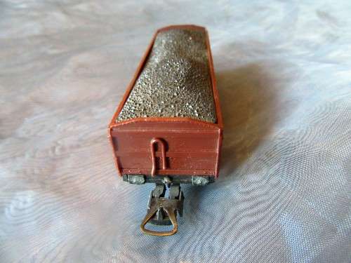 THIS IS A STUNNING ''LIMA HO'' SCALE COAL CARRIER - SUCH A COLLECTABLE PIECE!!!!