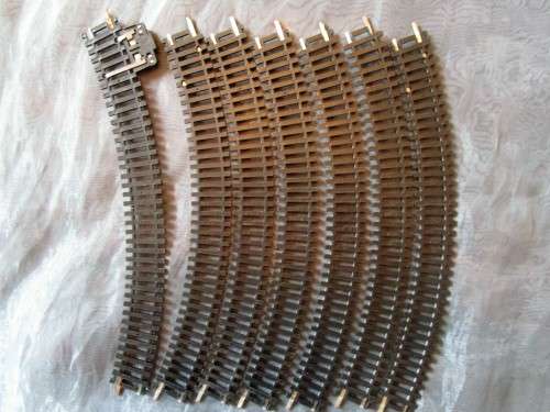I HAVE A JOB LOT OF 7 x ''LIMA HO'' SCALE LONG CURVED TRACKS - SUCH COLLECTABLE PIECES!!!!