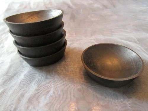 I HAVE 5 STUNNING LITTLE WOODEN DIPPING BOWLS - REAL NICE PIECES!!!!