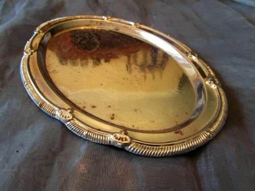 THIS IS SUCH STUNNING OVAL SILVER PLATED SERVING TRAY - SUCH A BEAUTIFUL PIECE!!!!