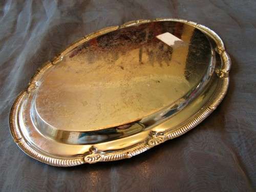 THIS IS SUCH STUNNING OVAL SILVER PLATED SERVING TRAY - SUCH A BEAUTIFUL PIECE!!!!