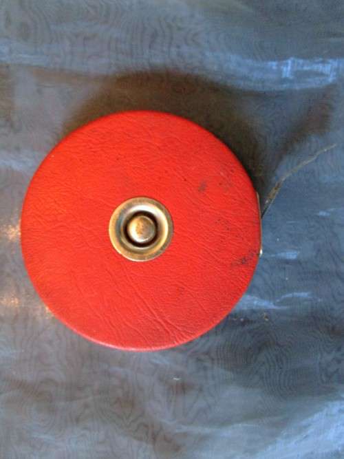 I HAVE A STUNNING VINTAGE METEOR 15M MEASURING TAPE - REAL NICE PIECE!!!!
