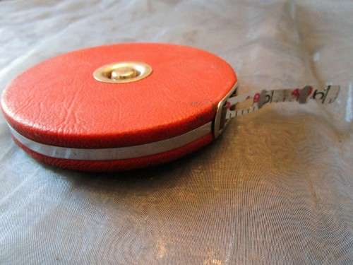 I HAVE A STUNNING VINTAGE METEOR 15M MEASURING TAPE - REAL NICE PIECE!!!!