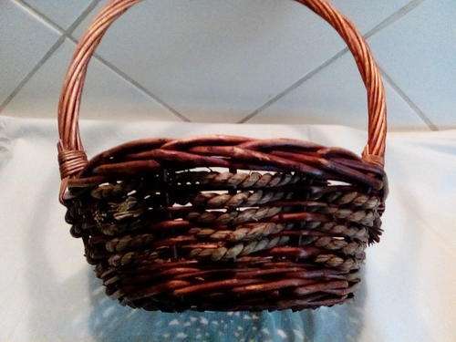 BEAUTIFUL "LITTLE RED RIDING HOOD" WICKER BASKET!!!
