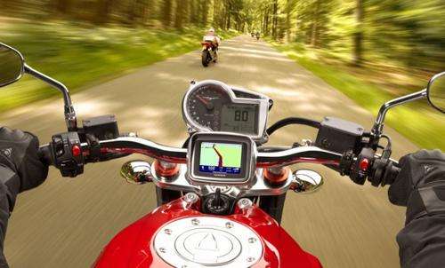 TomTom Rider 2 - With Scala Bluetooth Headset -RETAIL -R6500 Starting @ R1.00!!!!