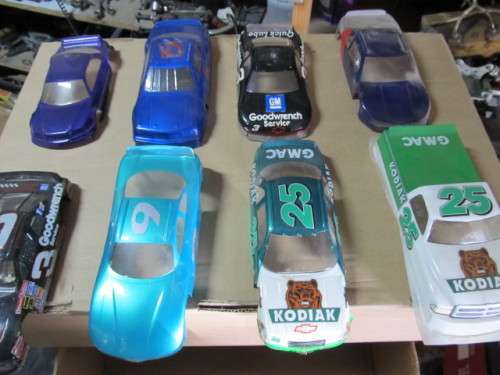 slot car chassis and body