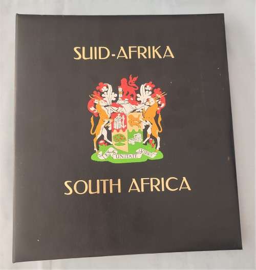 Davo Binder with MNH RSA and Namibian Stamps - NICE