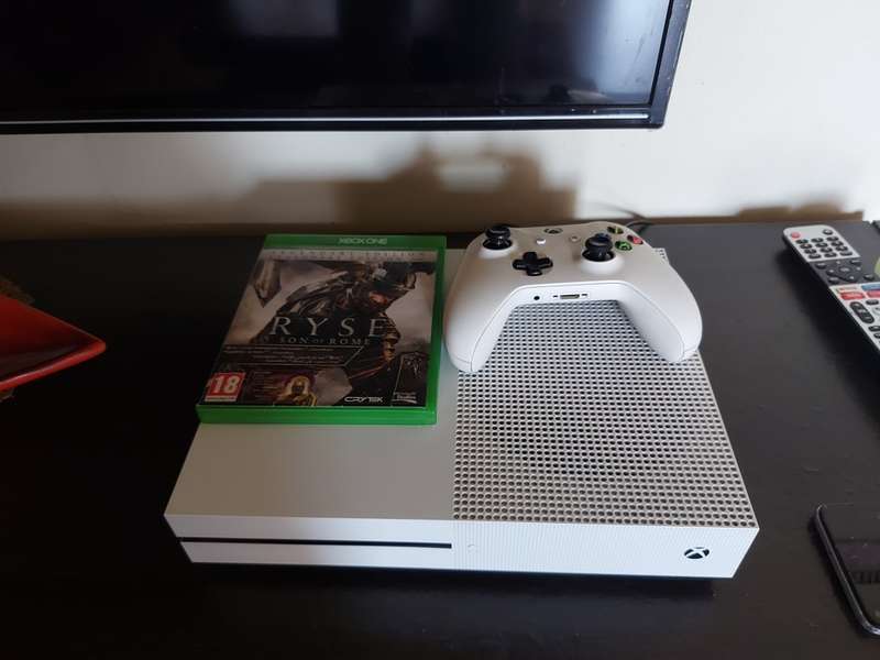 Xbox One S gaming console