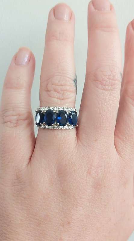 Beautiful Silver Sapphire Ring