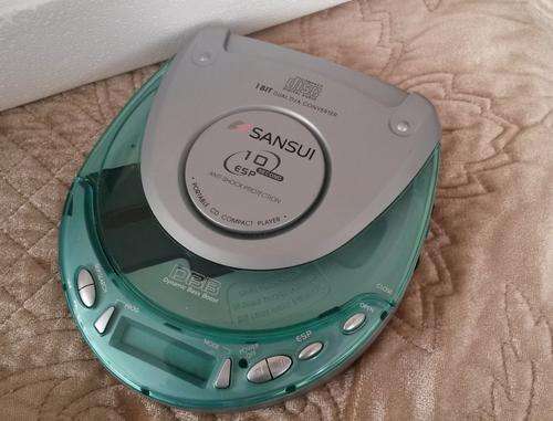 PORTABLE CD PLAYER...SANSUI