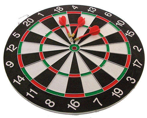 DART BORD...DOUBLE SIDED!!! DARTS INCLUDED