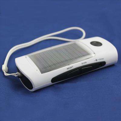 Solar Power Charger Flashlight Phone PDA + FM Radio
