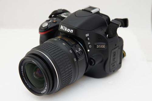 Nikon D5100 + 18-55mm lens - Only 3,650 shutter actuations