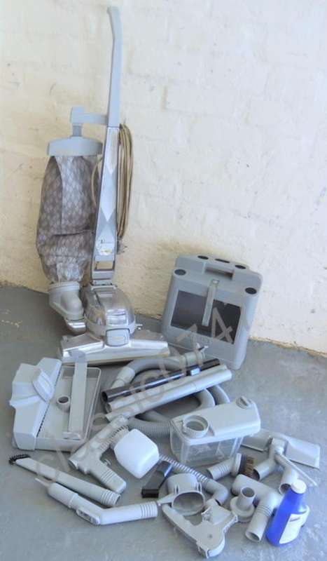 Kirby G7E ULTIMATE Vacuum Cleaner & accessories