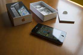Apple iPhone 32gb as new - urgent sale!!!
